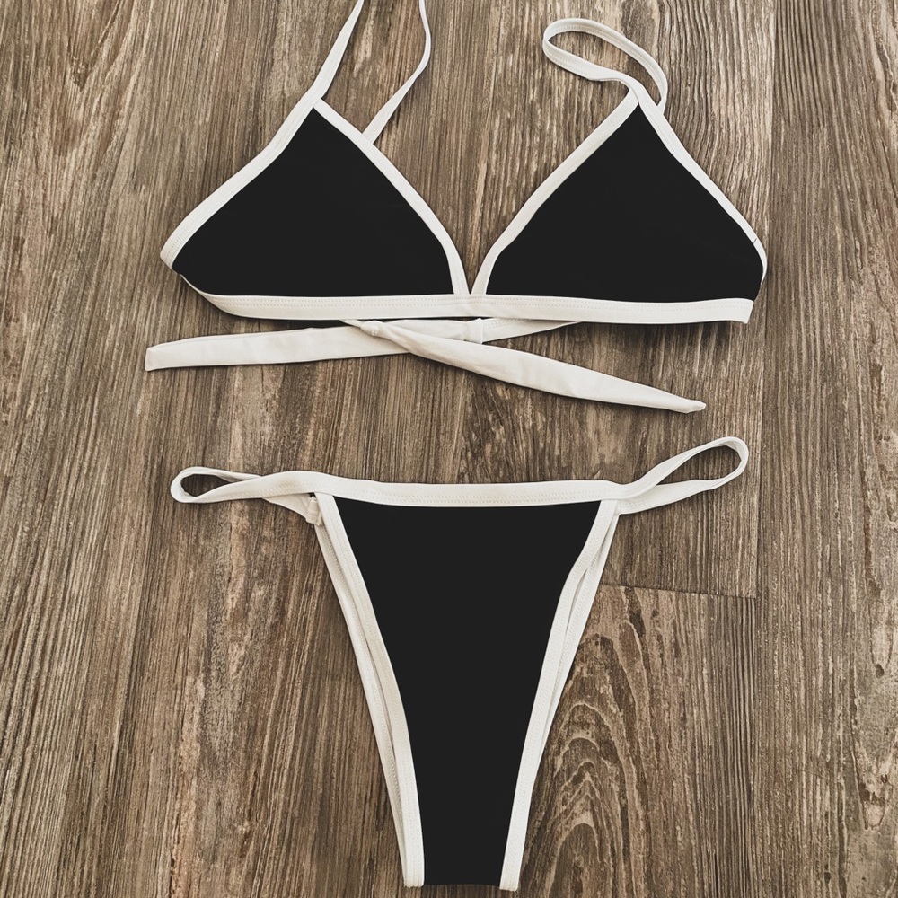 The Andie Sunny Suit - Picture 1 of 3